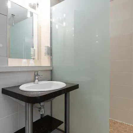 Otel Brit Sud Le Calendal 3*