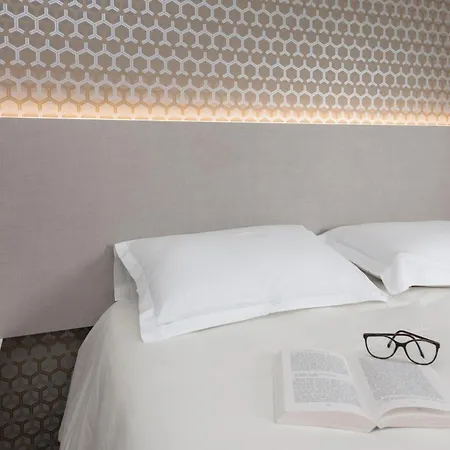 Brit Sud Le Calendal Otel